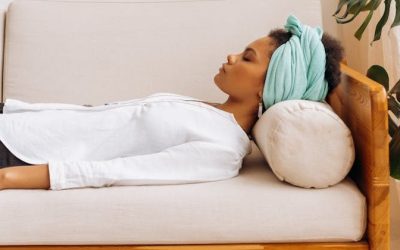 5 hàbits quotidians que poden elevar la teva energia (sense complicar-te la vida)
